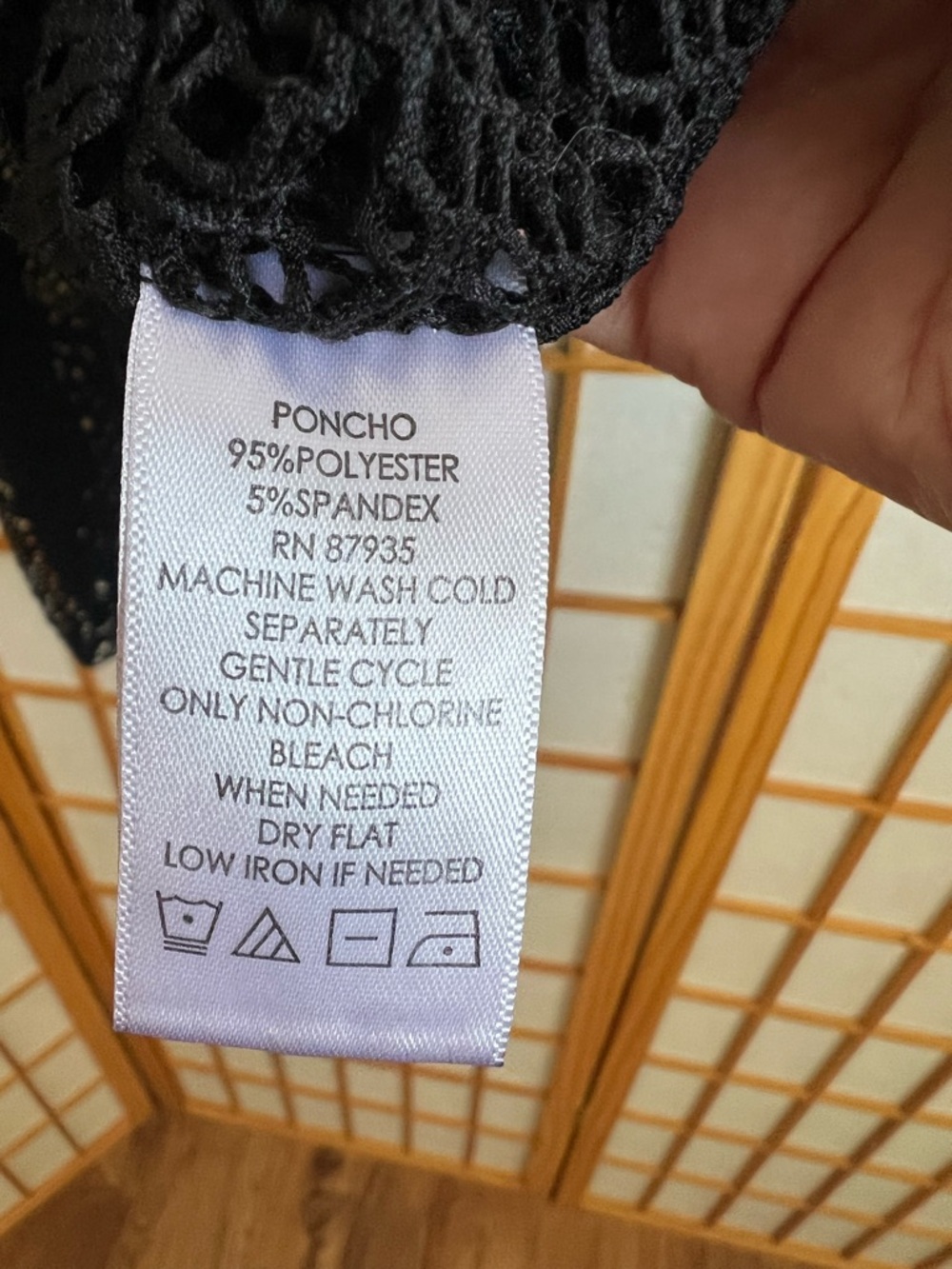 Susan Graver Weekend Black Lace Poncho Hooded Sheer Crochet Cover Up XL Boho - Picture 7 of 11